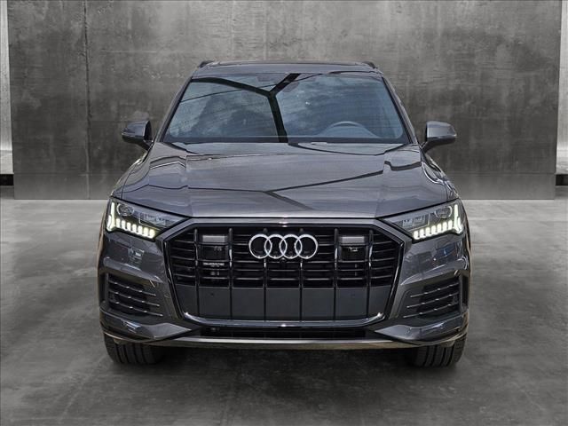 2024 Audi Q7 Premium Plus