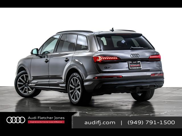 2024 Audi Q7 Premium Plus