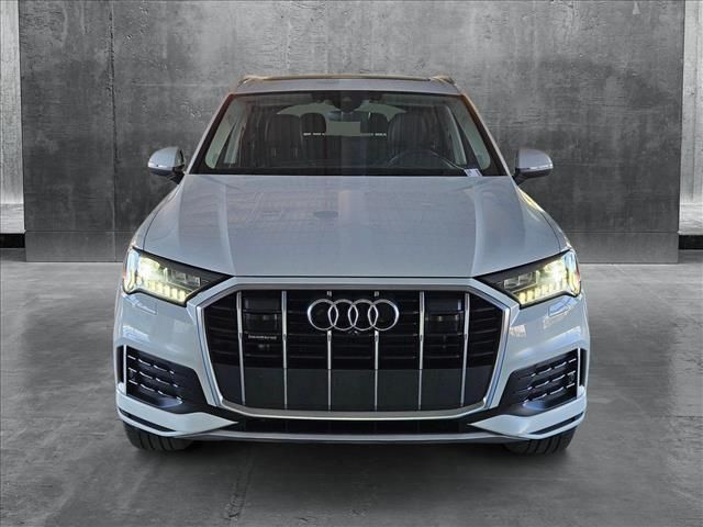 2024 Audi Q7 Premium Plus