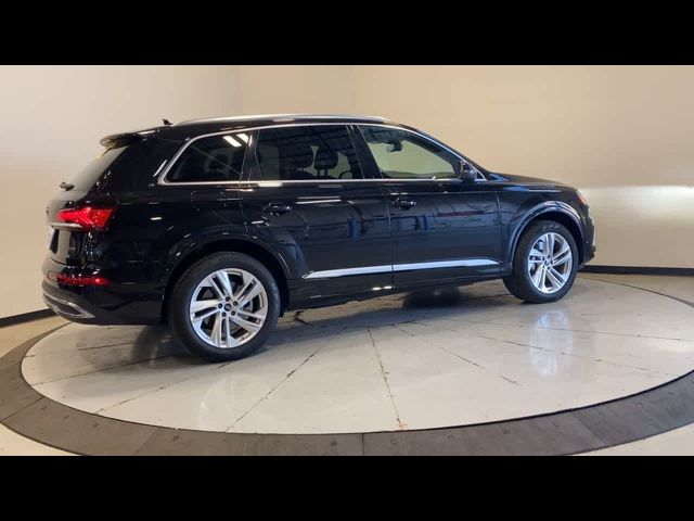 2024 Audi Q7 Premium Plus