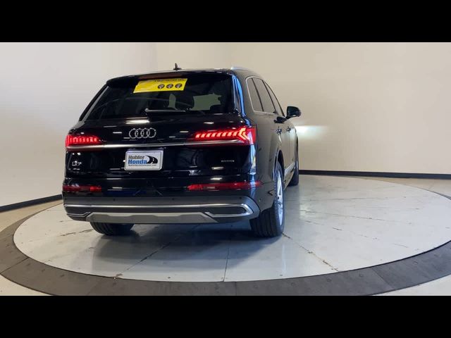 2024 Audi Q7 Premium Plus