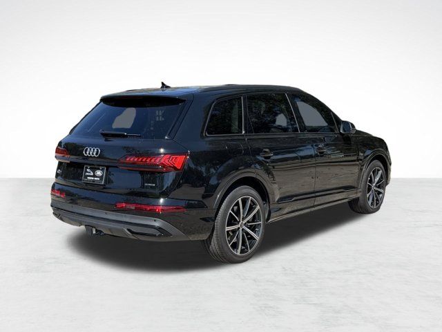 2024 Audi Q7 Premium Plus