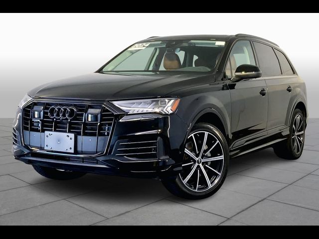 2024 Audi Q7 Premium Plus