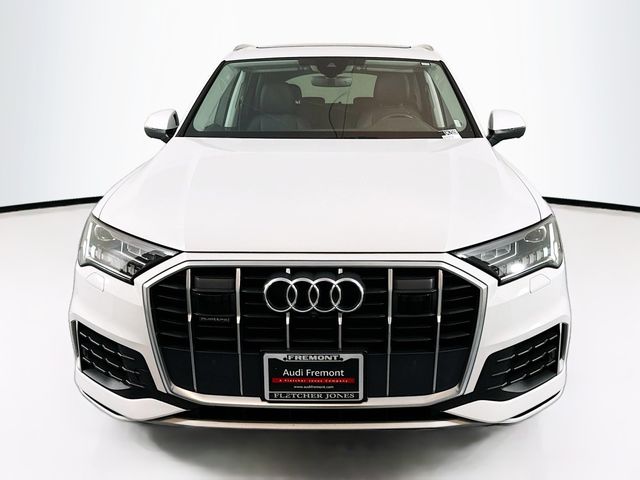 2024 Audi Q7 Premium Plus