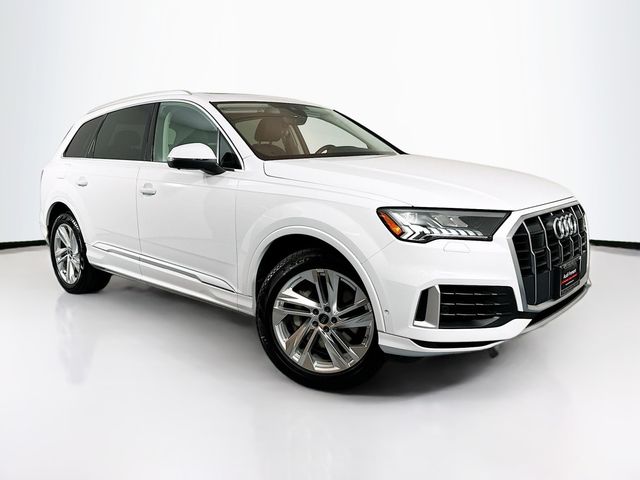 2024 Audi Q7 Premium Plus