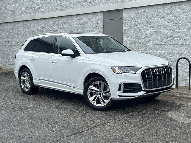 2024 Audi Q7 Premium Plus