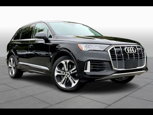 2024 Audi Q7 Premium Plus