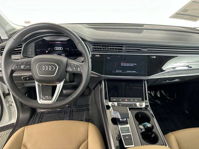 2024 Audi Q7 Premium Plus