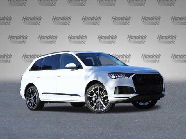 2024 Audi Q7 Premium Plus