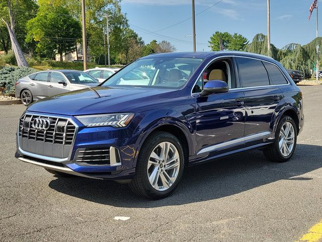 2024 Audi Q7 Premium Plus