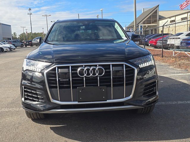 2024 Audi Q7 Premium Plus