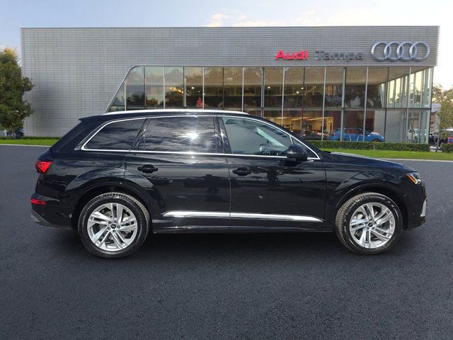 2024 Audi Q7 Premium Plus