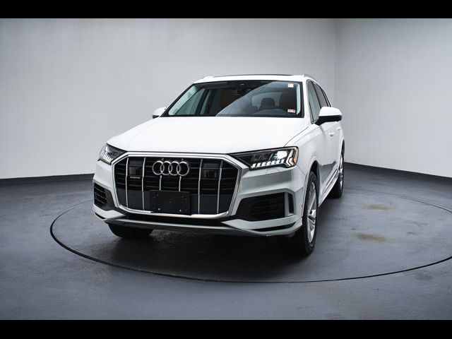 2024 Audi Q7 Premium Plus