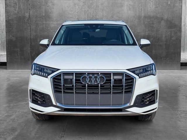 2024 Audi Q7 Premium Plus