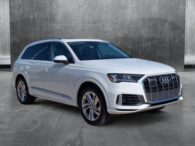 2024 Audi Q7 Premium Plus