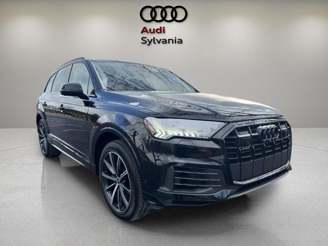 2024 Audi Q7 Premium Plus