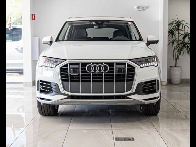 2024 Audi Q7 Premium Plus