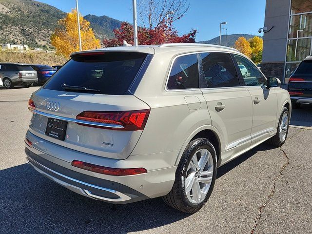 2024 Audi Q7 Premium Plus