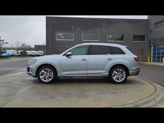 2024 Audi Q7 Premium Plus