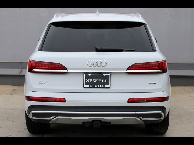 2024 Audi Q7 Premium Plus