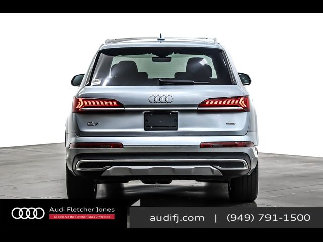 2024 Audi Q7 Premium Plus