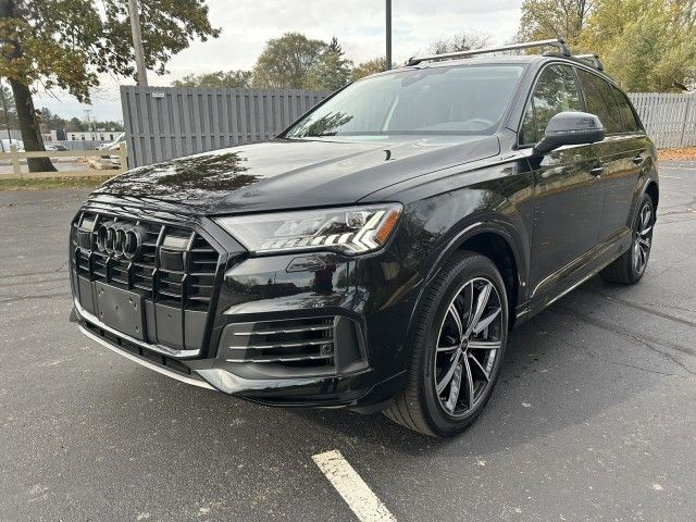 2024 Audi Q7 Premium Plus