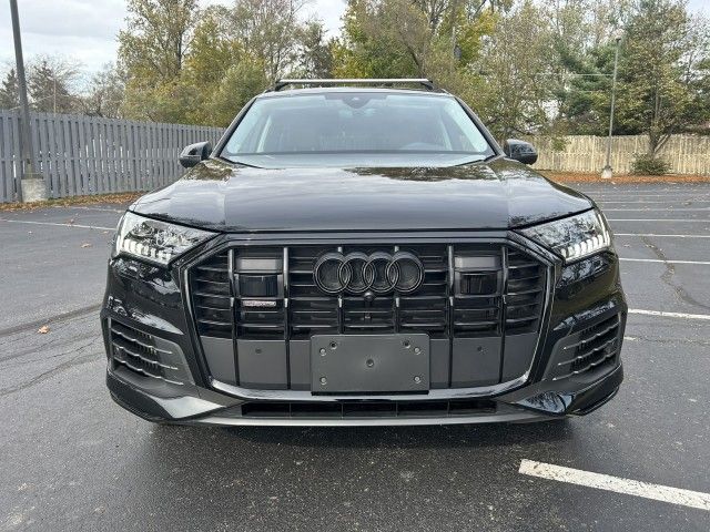 2024 Audi Q7 Premium Plus