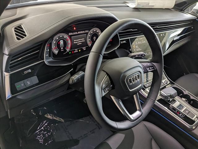 2024 Audi Q7 Premium Plus