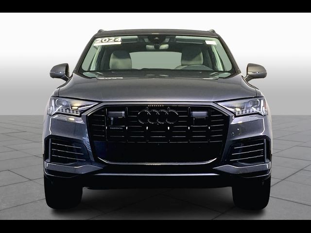 2024 Audi Q7 Premium Plus