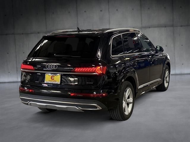 2024 Audi Q7 Premium Plus