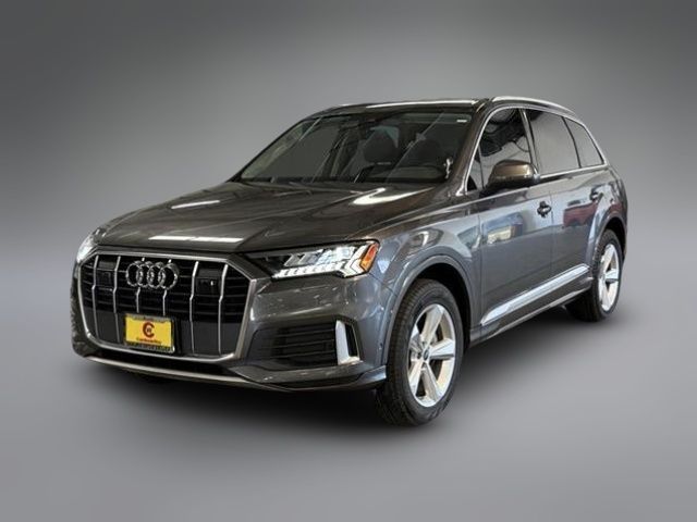 2024 Audi Q7 Premium Plus