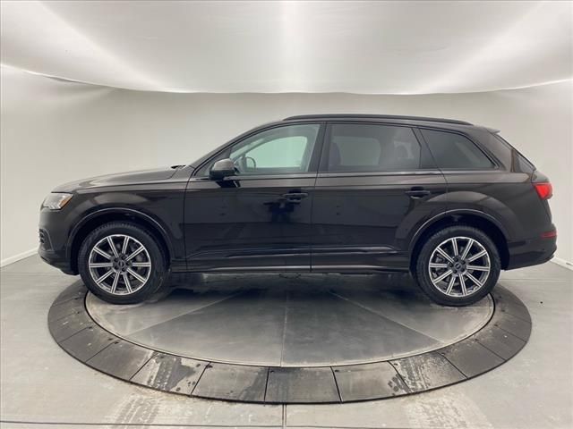 2024 Audi Q7 Premium Plus