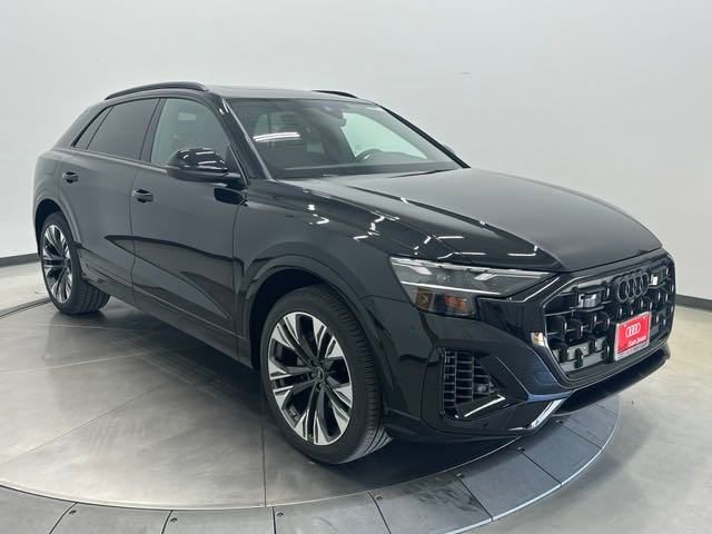 2024 Audi Q8 Premium