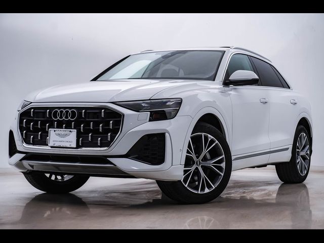 2024 Audi Q8 Premium Plus