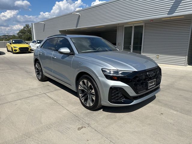 2024 Audi Q8 Premium Plus