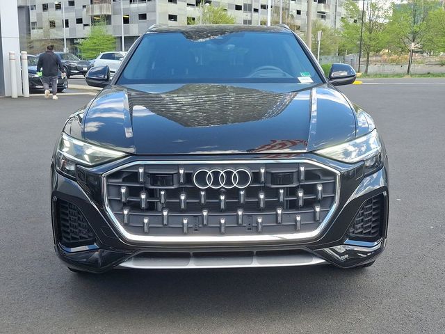 2024 Audi Q8 Prestige