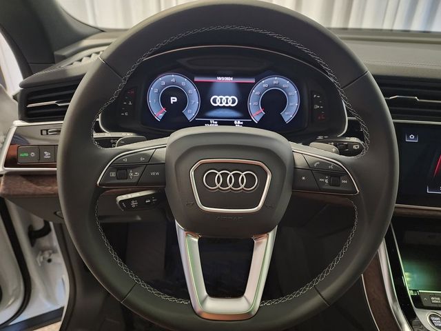 2024 Audi Q8 Premium