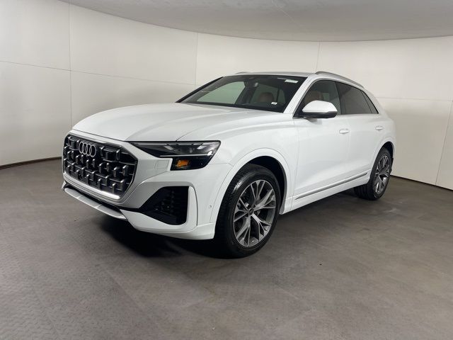 2024 Audi Q8 Premium