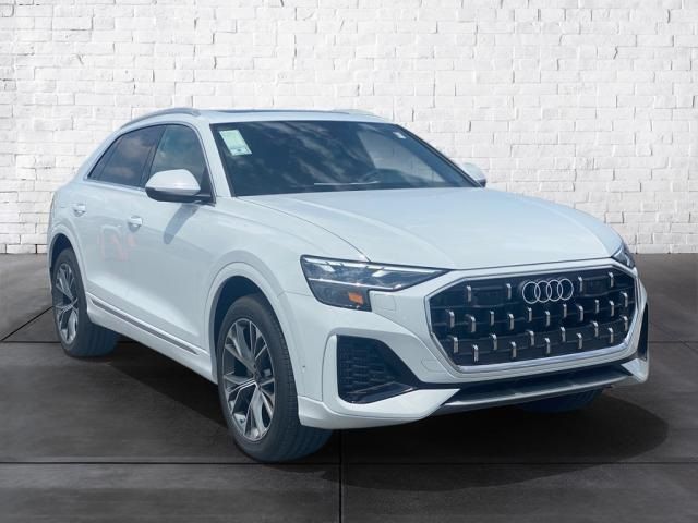 2024 Audi Q8 Premium