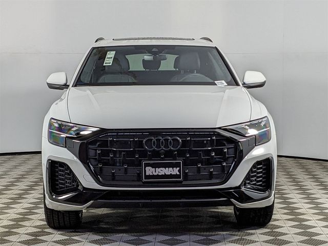 2024 Audi Q8 Premium