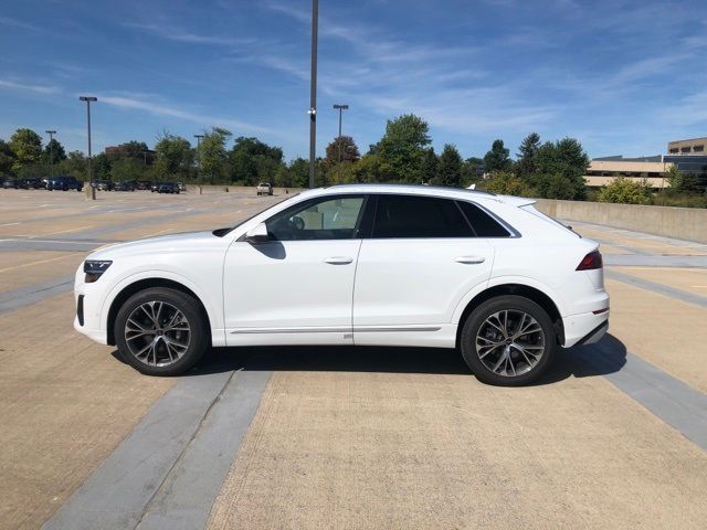 2024 Audi Q8 Premium