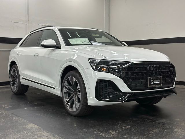 2024 Audi Q8 Premium