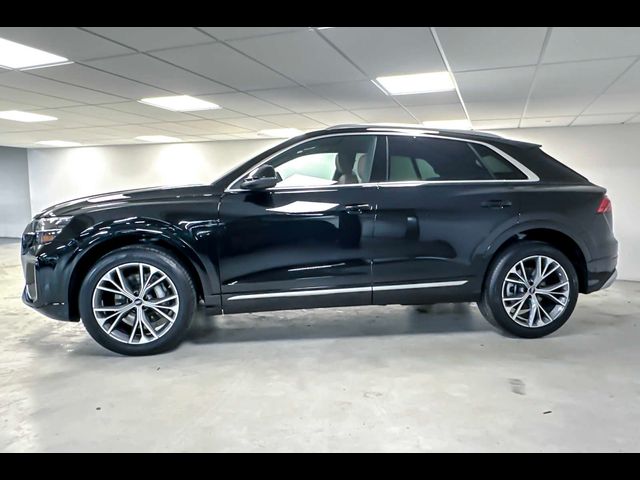 2024 Audi Q8 Premium Plus