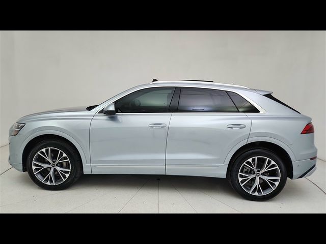 2024 Audi Q8 Premium Plus