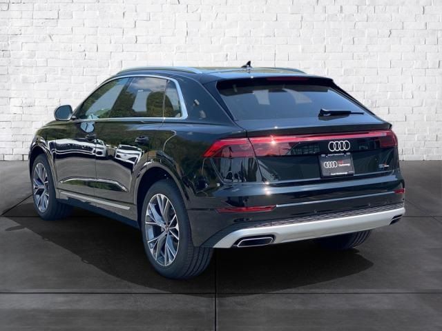 2024 Audi Q8 Premium Plus