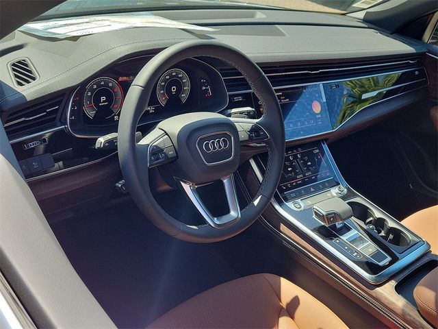 2024 Audi Q8 Premium Plus