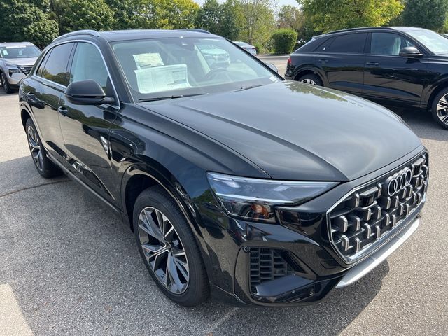 2024 Audi Q8 Premium Plus