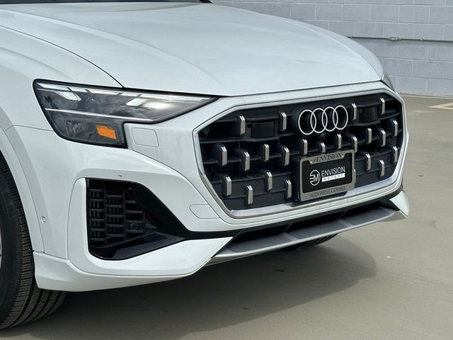 2024 Audi Q8 Premium Plus