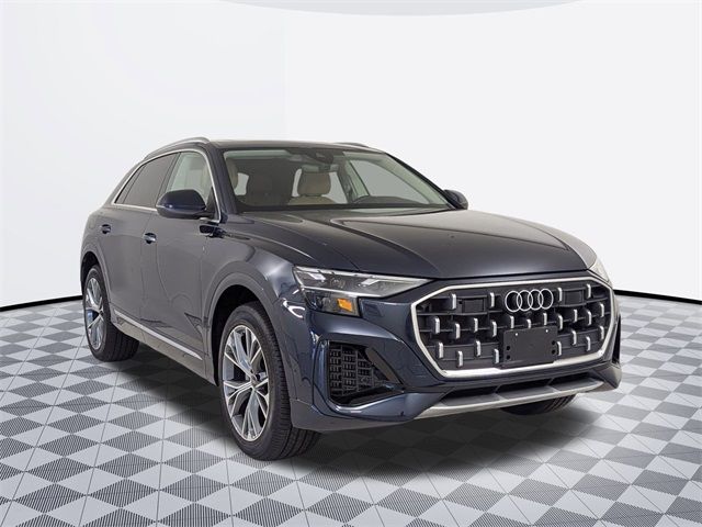 2024 Audi Q8 Premium Plus