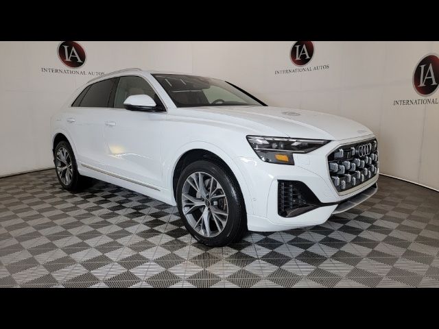 2024 Audi Q8 Premium Plus